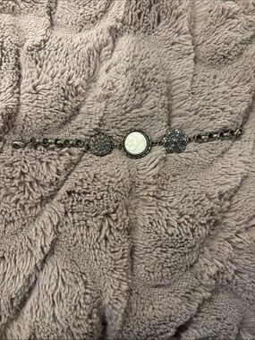 Vintage-Inspired White Stone Chain Bracelet